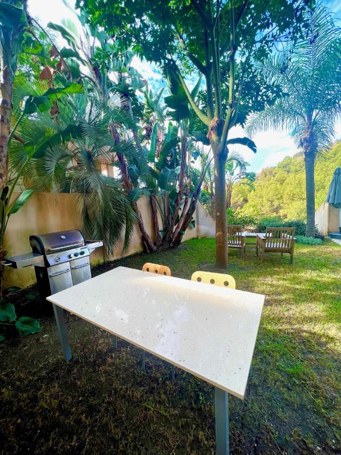 Villa Aguilas Club - Guest House Malaga Exterior photo